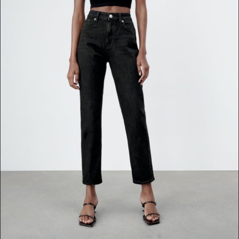 Zara High Rise Slim Black Jeans Size 6